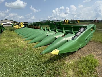 Main image John Deere C12F