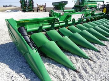 Main image John Deere C12F