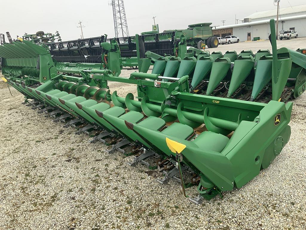 Image of John Deere C12F Primary image