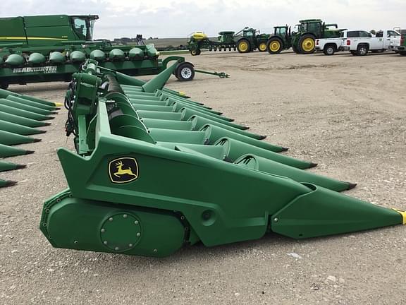 Image of John Deere C12F Primary image