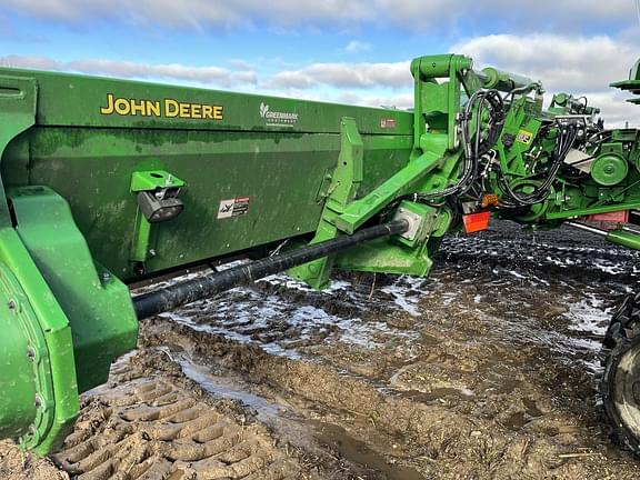 Image of John Deere C12F equipment image 1