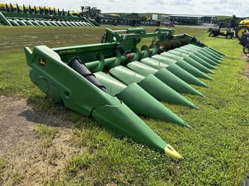 Main image John Deere C12F