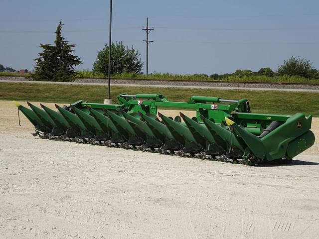 Image of John Deere C12F equipment image 1