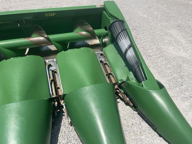 Image of John Deere C12F equipment image 4