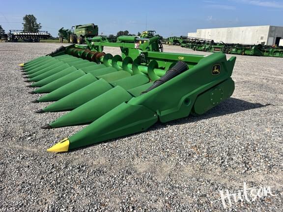 Image of John Deere C12F equipment image 2
