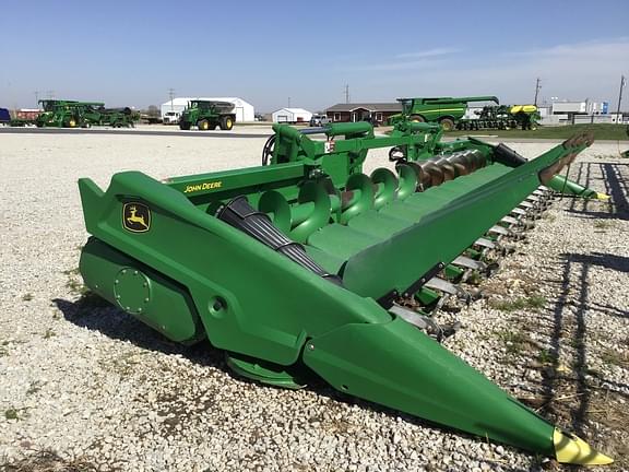 Image of John Deere C12F Primary image