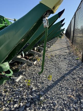 Image of John Deere C12F equipment image 1