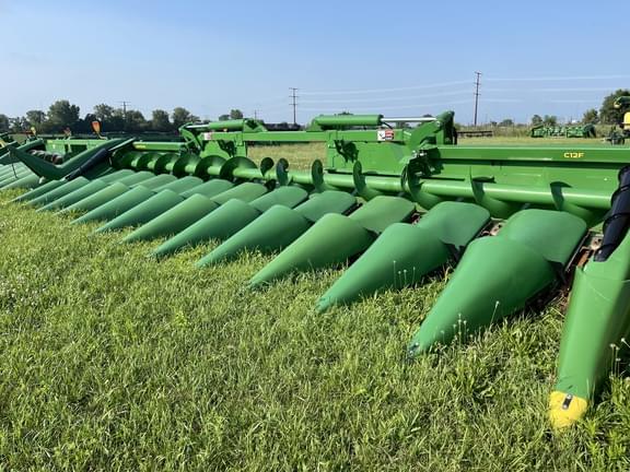 Image of John Deere C12F Primary image