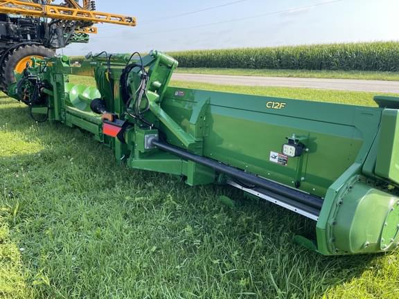 Image of John Deere C12F equipment image 4