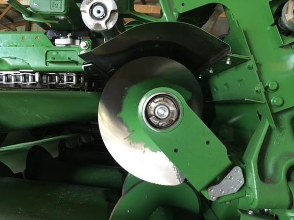 Image of John Deere C12F equipment image 2