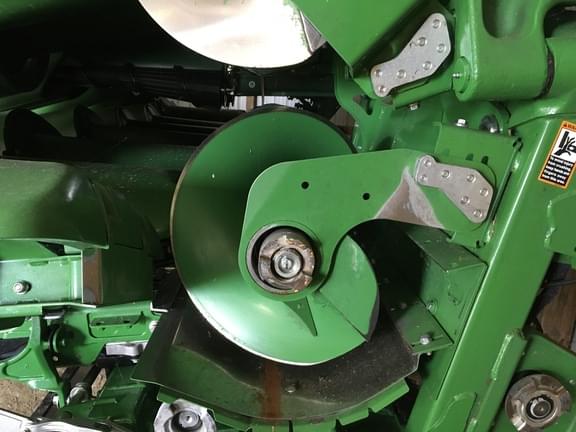 Image of John Deere C12F equipment image 1