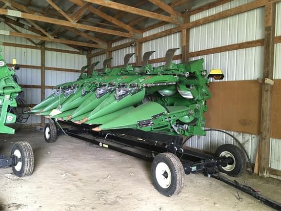 Image of John Deere C12F Primary image