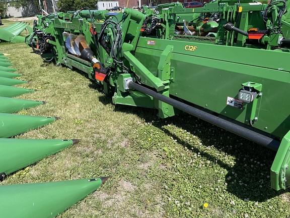 Image of John Deere C12F equipment image 3