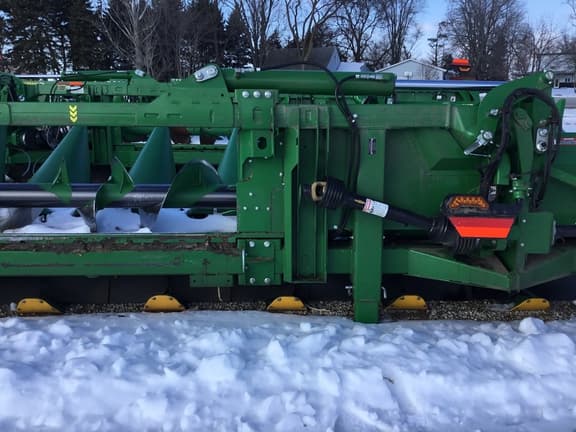 Image of John Deere C12F equipment image 2