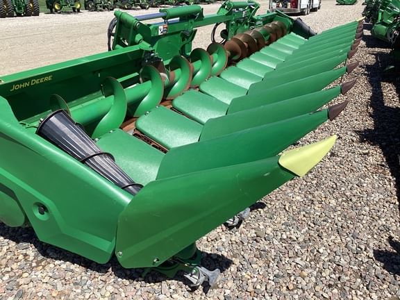 Main image John Deere C12F