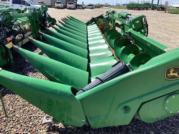 Image of John Deere C12F equipment image 2