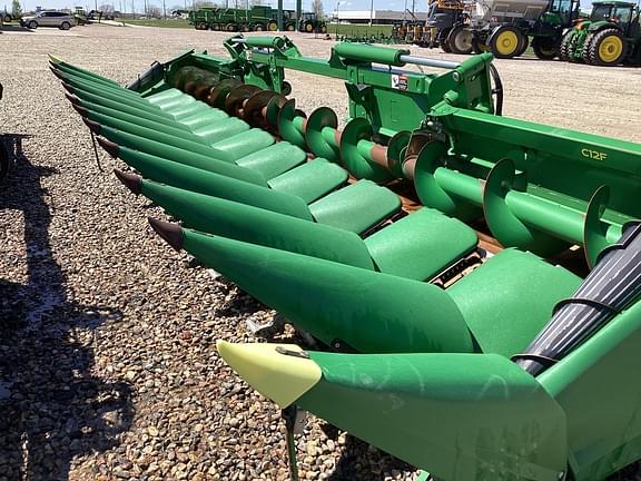 Image of John Deere C12F equipment image 1