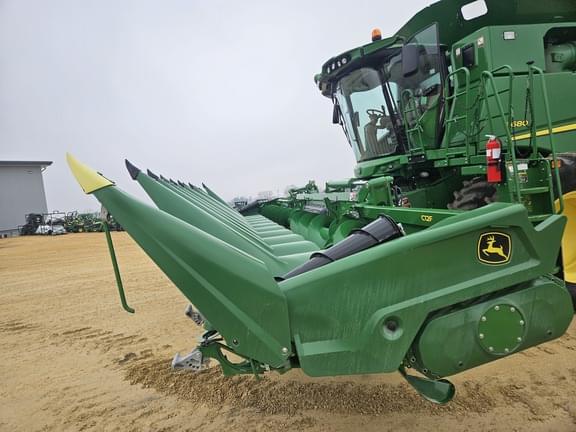 Image of John Deere C12F equipment image 1
