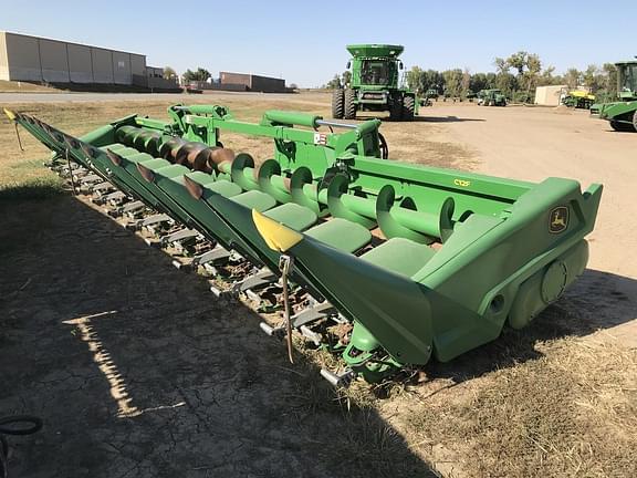 Image of John Deere C12F equipment image 1