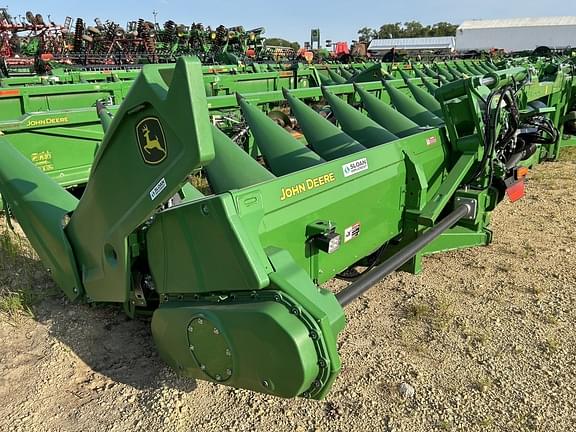 Image of John Deere C12F Primary image