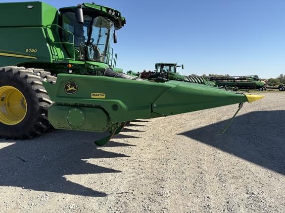 Image of John Deere C12F equipment image 1