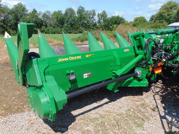Image of John Deere C12F equipment image 1