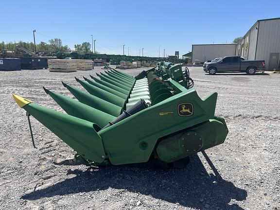 Image of John Deere C12F Primary image