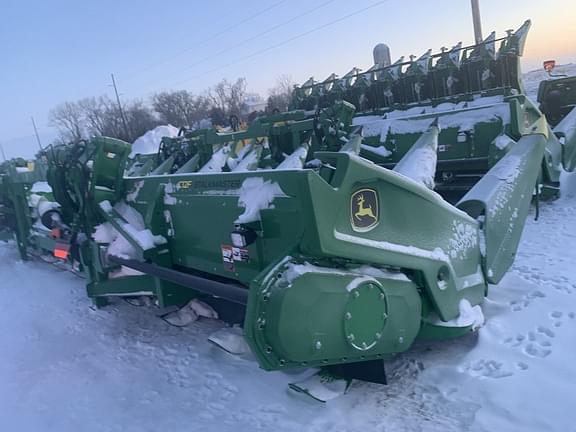 Image of John Deere C12F equipment image 2