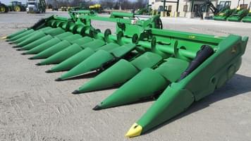 Main image John Deere C12F