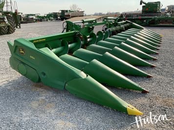 Main image John Deere C12F