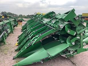 Main image John Deere C12F 9