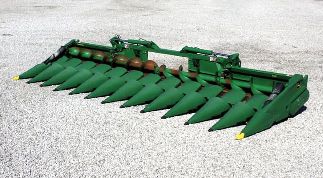 Image of John Deere C12F equipment image 1