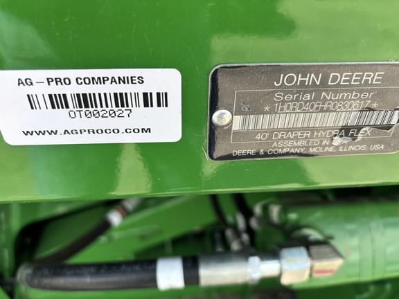 Image of John Deere C12F equipment image 3