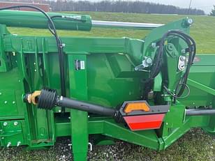 Main image John Deere C12F 7