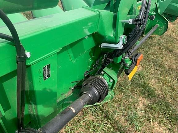 Image of John Deere C12F equipment image 2