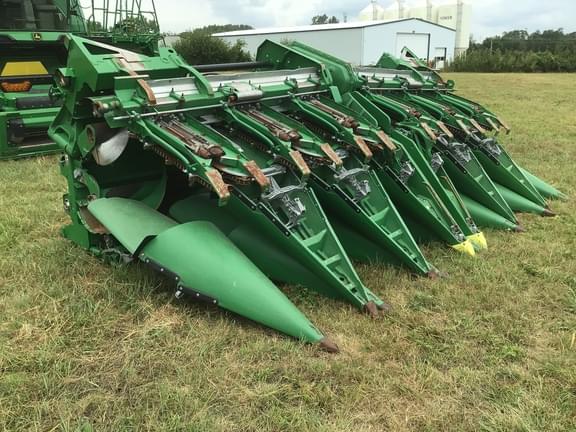 Image of John Deere C12F Primary image