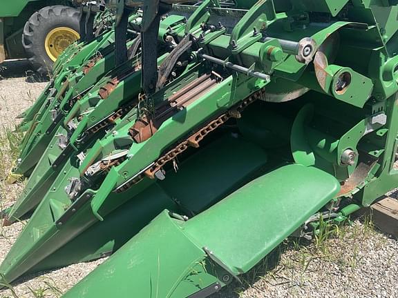 Image of John Deere C12F Image 1