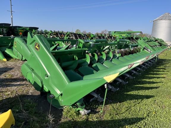 Image of John Deere C12F Primary image