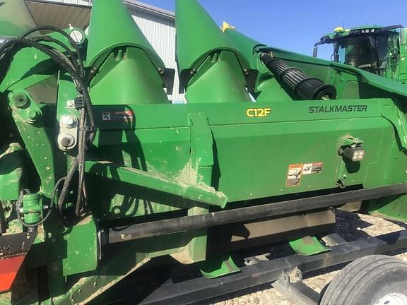 Image of John Deere C12F equipment image 3