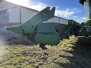 Main image John Deere C12F 28