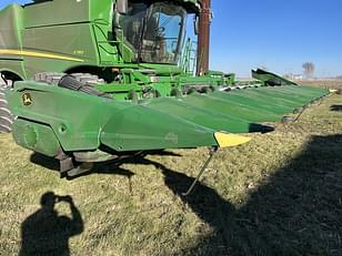 Main image John Deere C12F 29