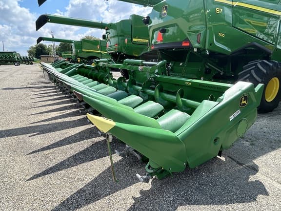 Image of John Deere C12F Primary image