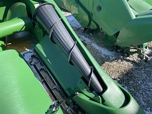 Main image John Deere C12F 18