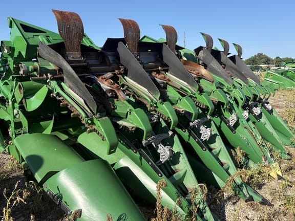 Image of John Deere C12F Primary image