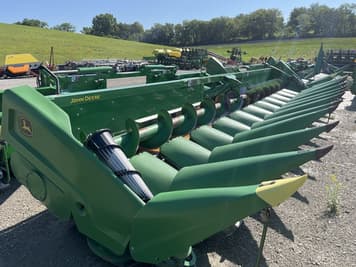 Main image John Deere C12R