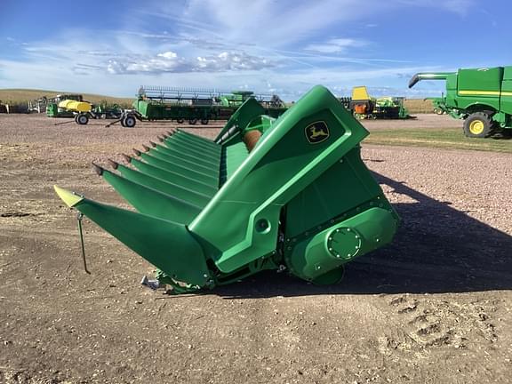 Image of John Deere C12R equipment image 2