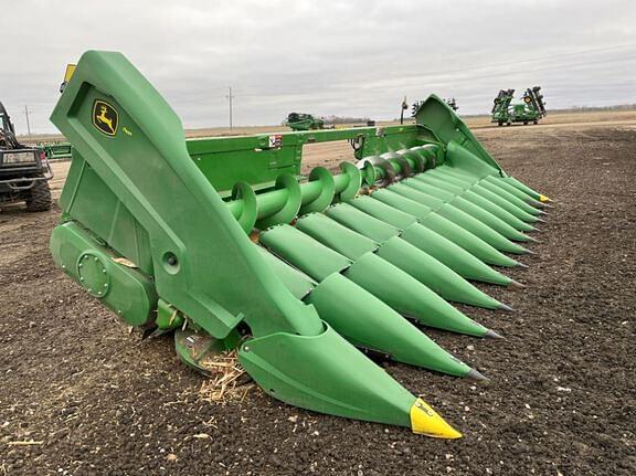 Image of John Deere C12R equipment image 4