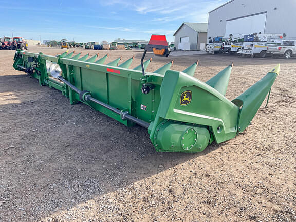 Image of John Deere C12R equipment image 4