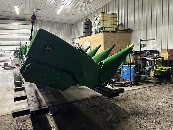 Image of John Deere C12R equipment image 4