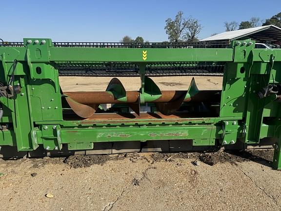 Image of John Deere C12R equipment image 4